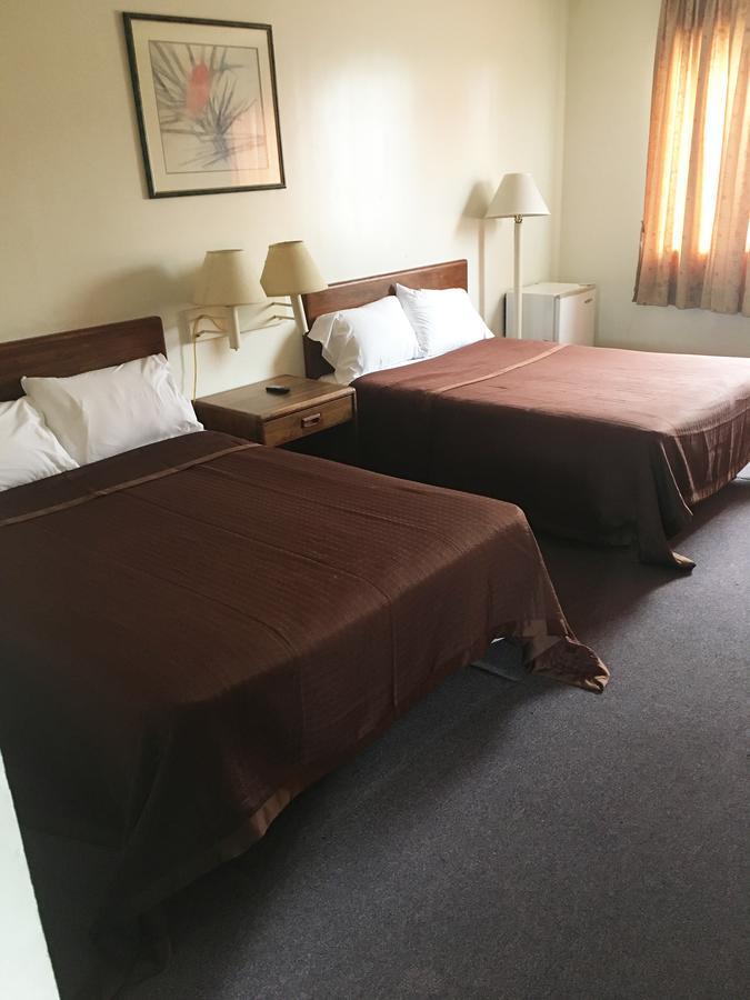 Village Motel Ellenville Eksteriør billede